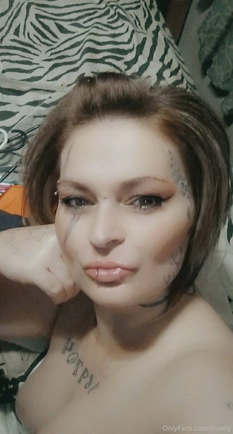 lluvely beautiful actress pics