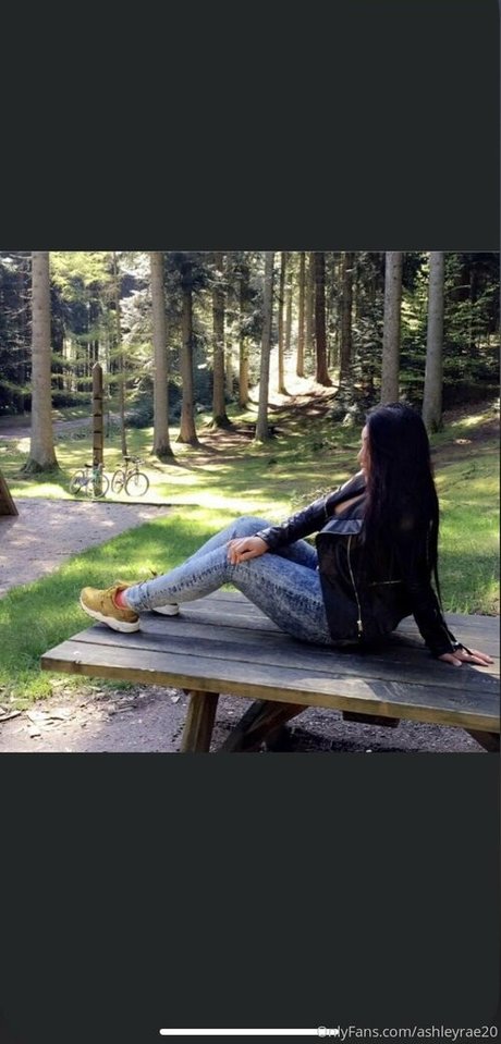 ashleyrae20 Profile pic