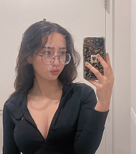 Sabrina Pezeshkian beautiful star photos