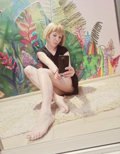 anitanelson model exclusive image