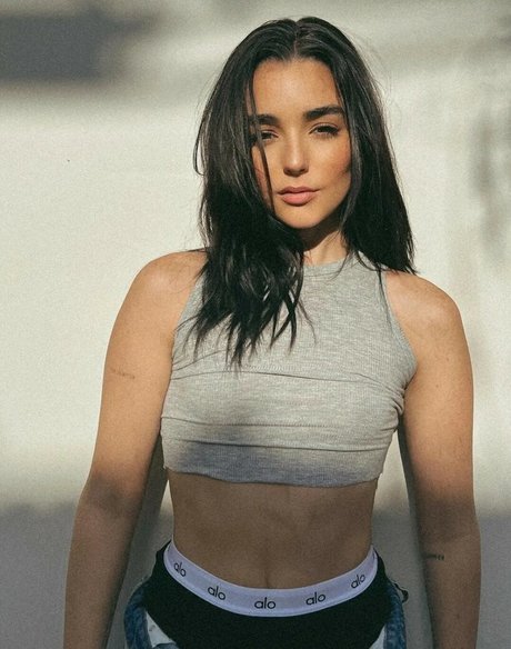 Indiana Massara star sexy images