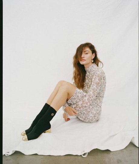 Phoebe Tonkin porn star images