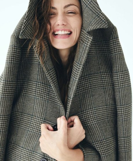 Phoebe Tonkin sexy pornstar photo