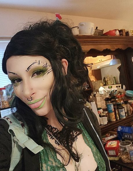 reauxmancer beautiful actress image