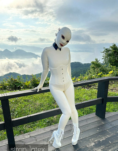 siron latex erotic star pictures