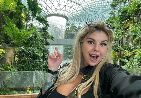 dilylabloom hd actress photos