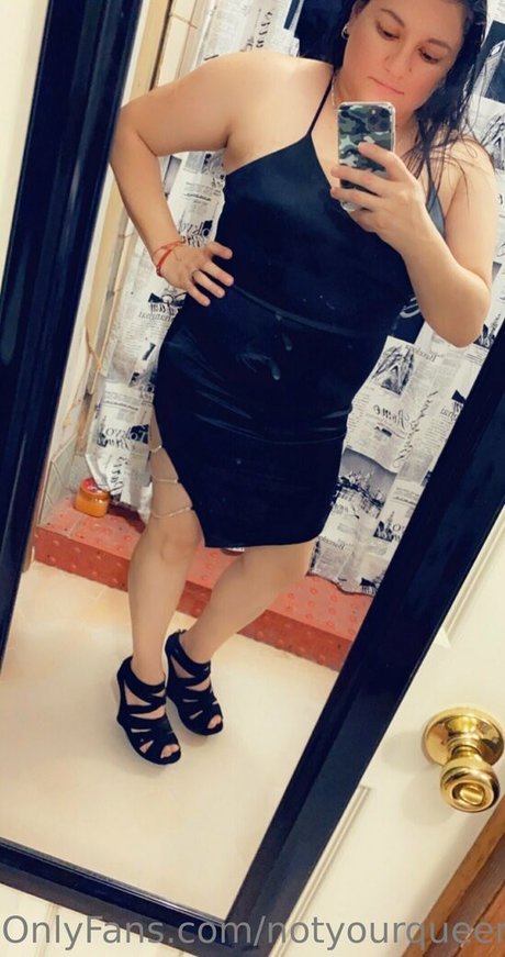 notyourqueen86 pornographic model pics