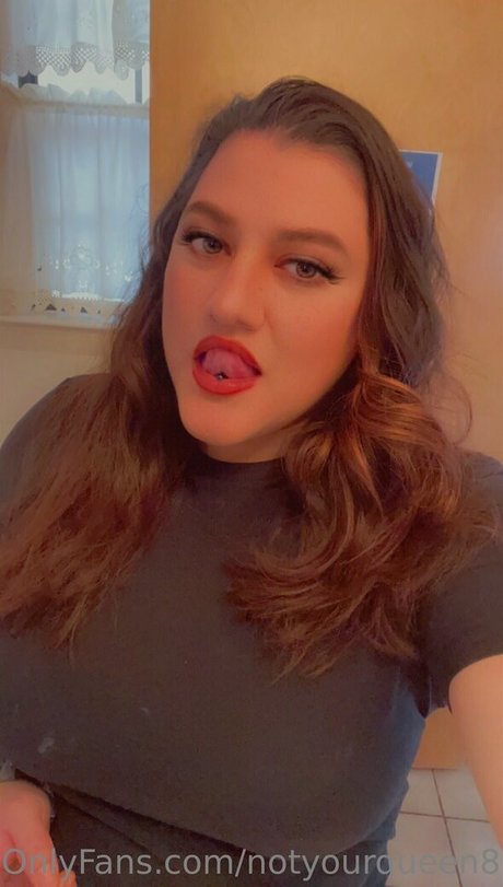 notyourqueen86 hot star gallery