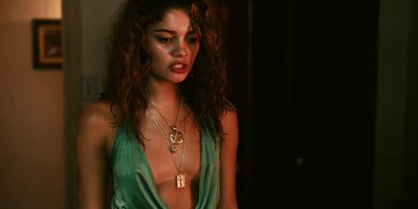 Sophie Charlotte pornstar beautiful galleries