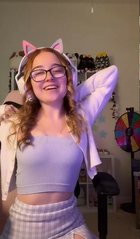 Lyssaurora model hot gallery