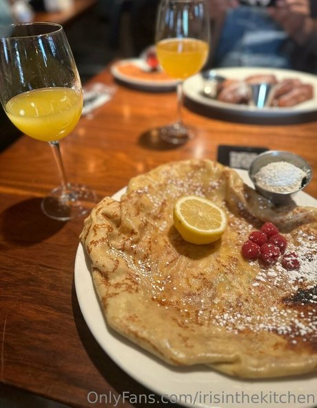 irisinthekitchen nice actress gallery