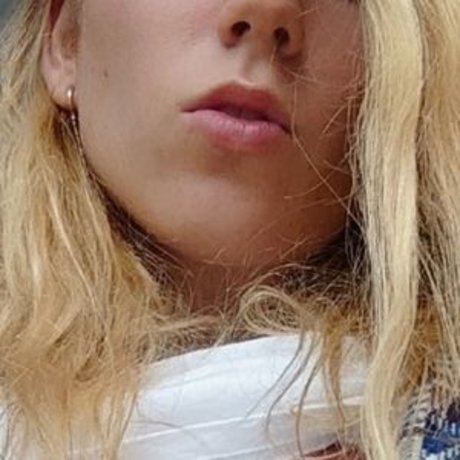 Qtee Foxx model high quality archive