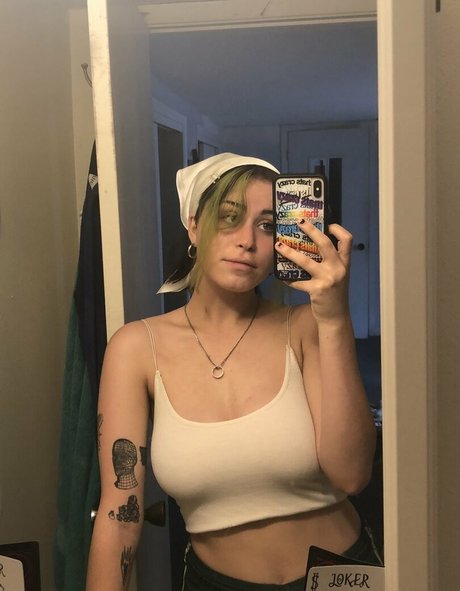 mtvsjackass pretty actress img