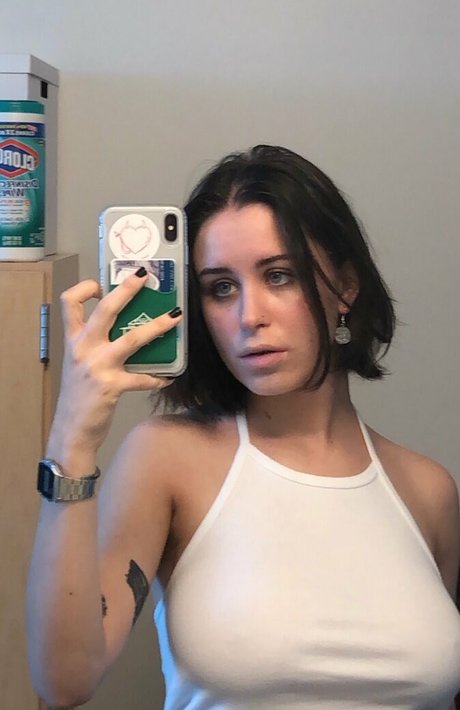 mtvsjackass star hot pictures