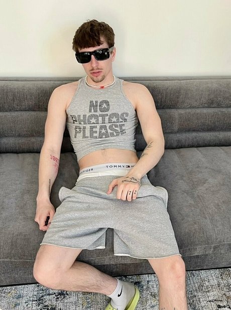 emo slut onlyfans beautiful photos