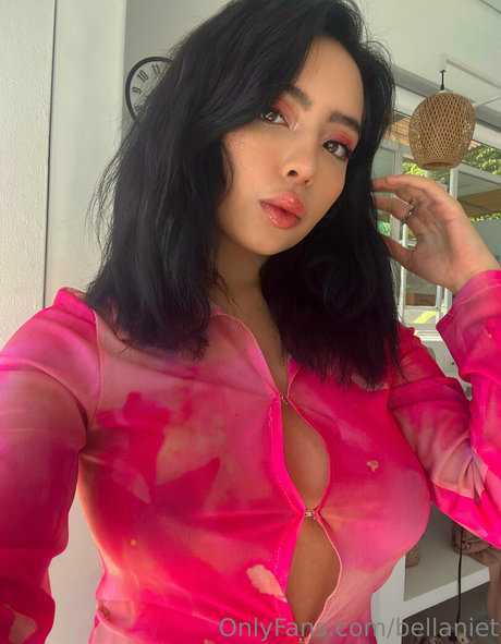 bellaniet xxx model photos