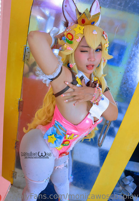 monicawoscosplay xxx actress photos