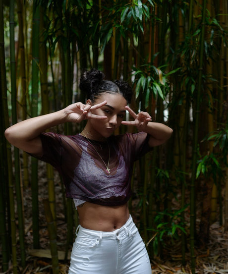 Alix Lapri star best galleries