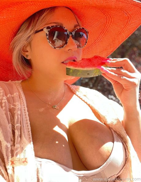 djsnarklepony sex actress image