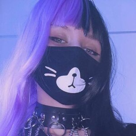 AurorkaUwU beautiful actress pic