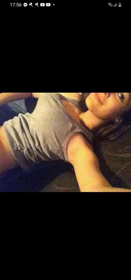 Kladuscanke nude pornstar pic