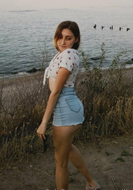 anna ellie high quality pornstar img