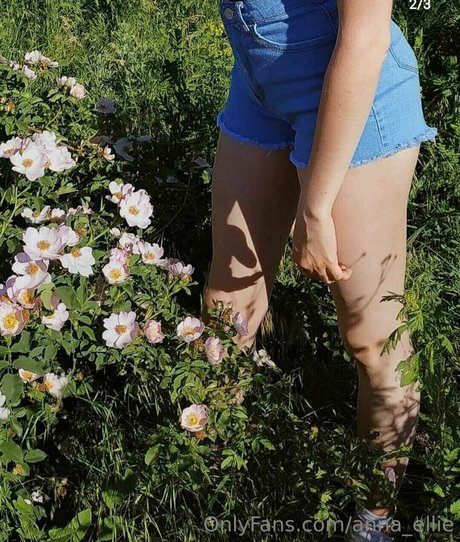 anna ellie model hot img