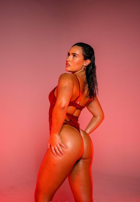 Sumabellhouse pornographic model img