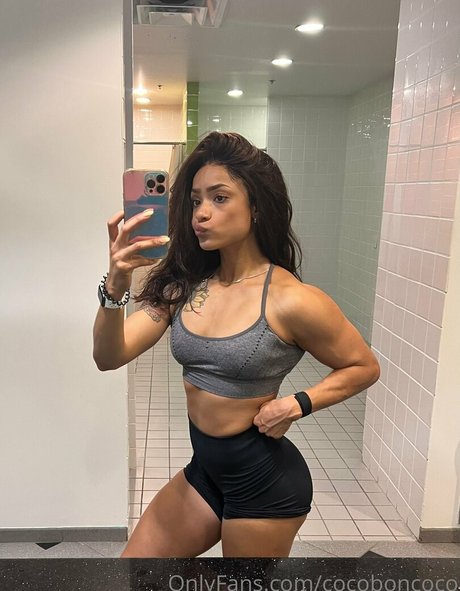 cocofreda model pornographic images