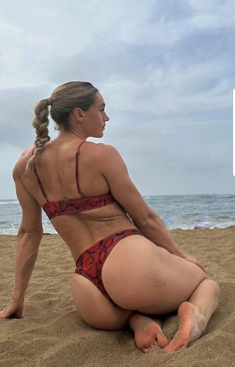 Holly Mills art model gallery