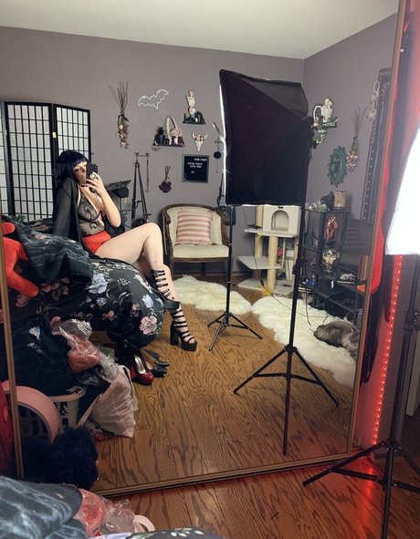 nicoletters pornstar sex galleries