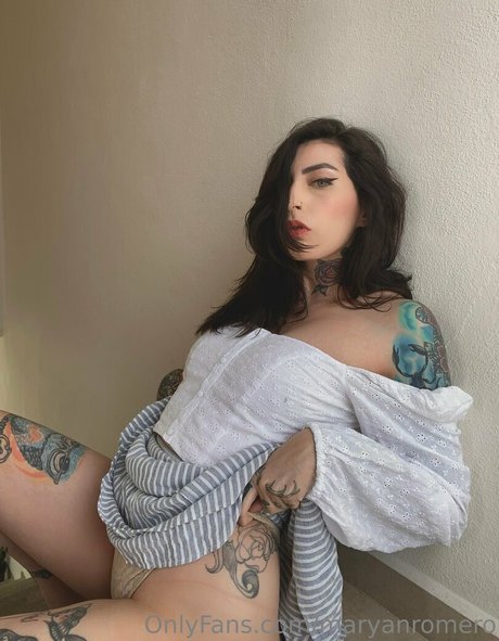 maryanromero hot model pic