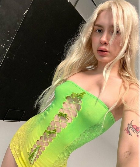 Aleyna Tilki pornstar beautiful gallery