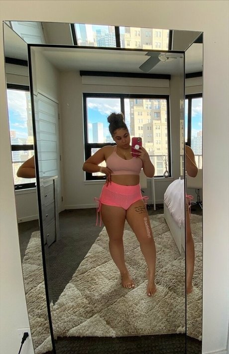 Sadiebbyc high quality actress picture