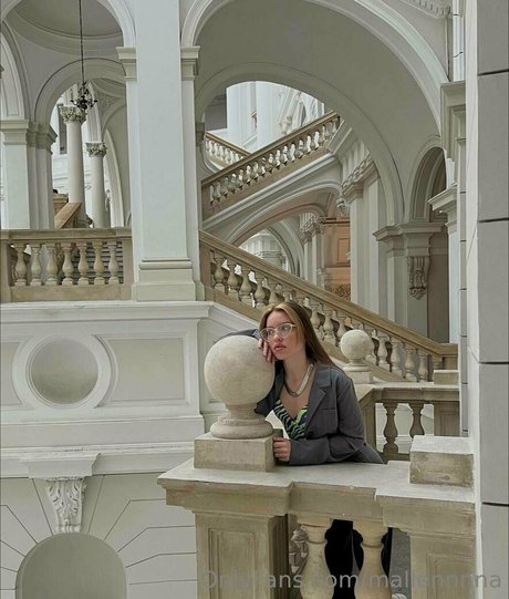 mallennnna model sex pics