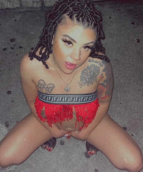 Pressureforsure sexy actress image