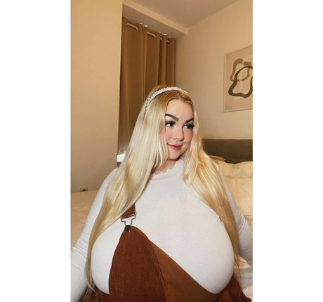 Schnataa xxx star gallery