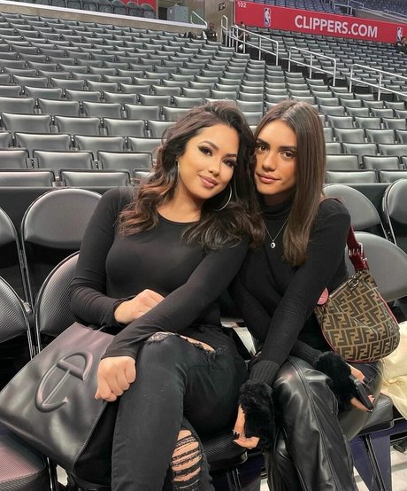 Jasmine Villegas exclusive star pic