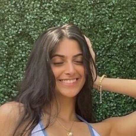 Happy Barot pornstar nude pictures