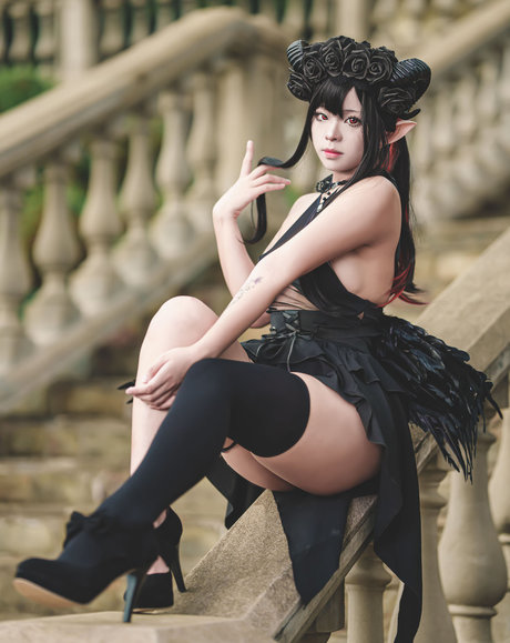 ritheania c hot model pictures