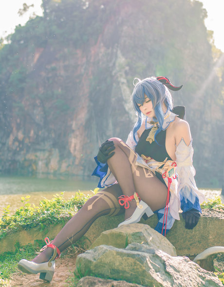 ritheania c model pornographic pictures