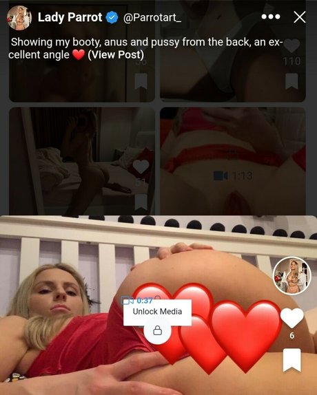 Lady Parrot star sexy photos