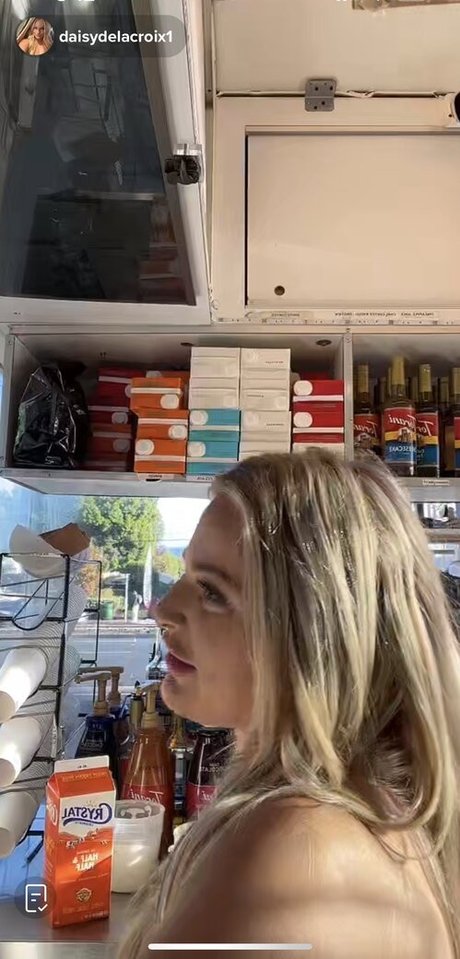 Daisy Delacroix pornstar photo