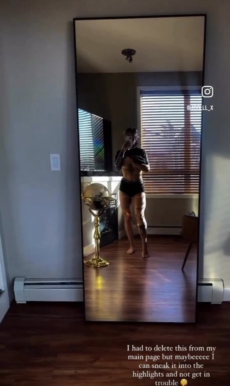 JDolll x pornographic star img