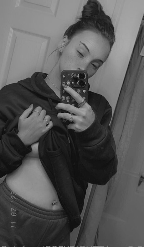 trippy b babez pornstar free photos