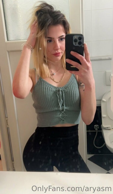 aryasm pornographic model images