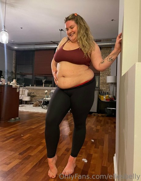 ellesbelly beautiful pornstar photos