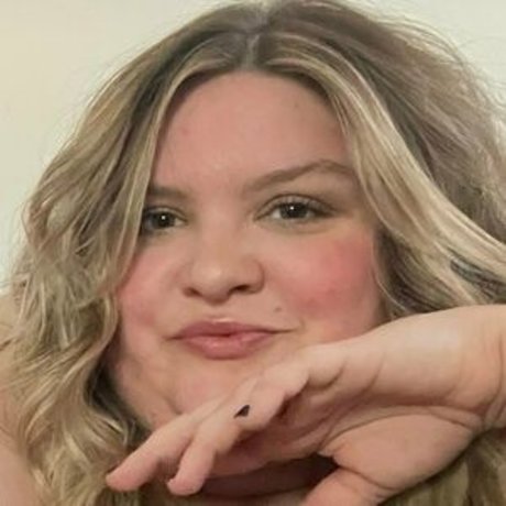 ellesbelly free pornstar img