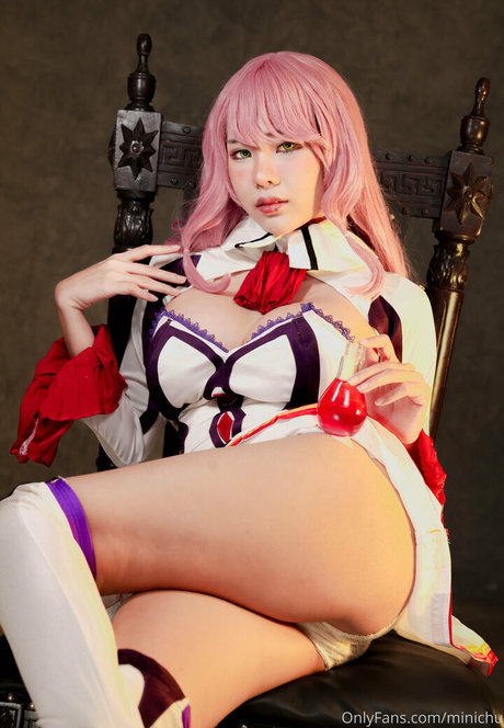 Minichu Thai star exclusive pic