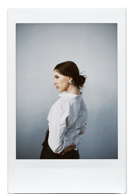 Hot Pearl star pretty pictures